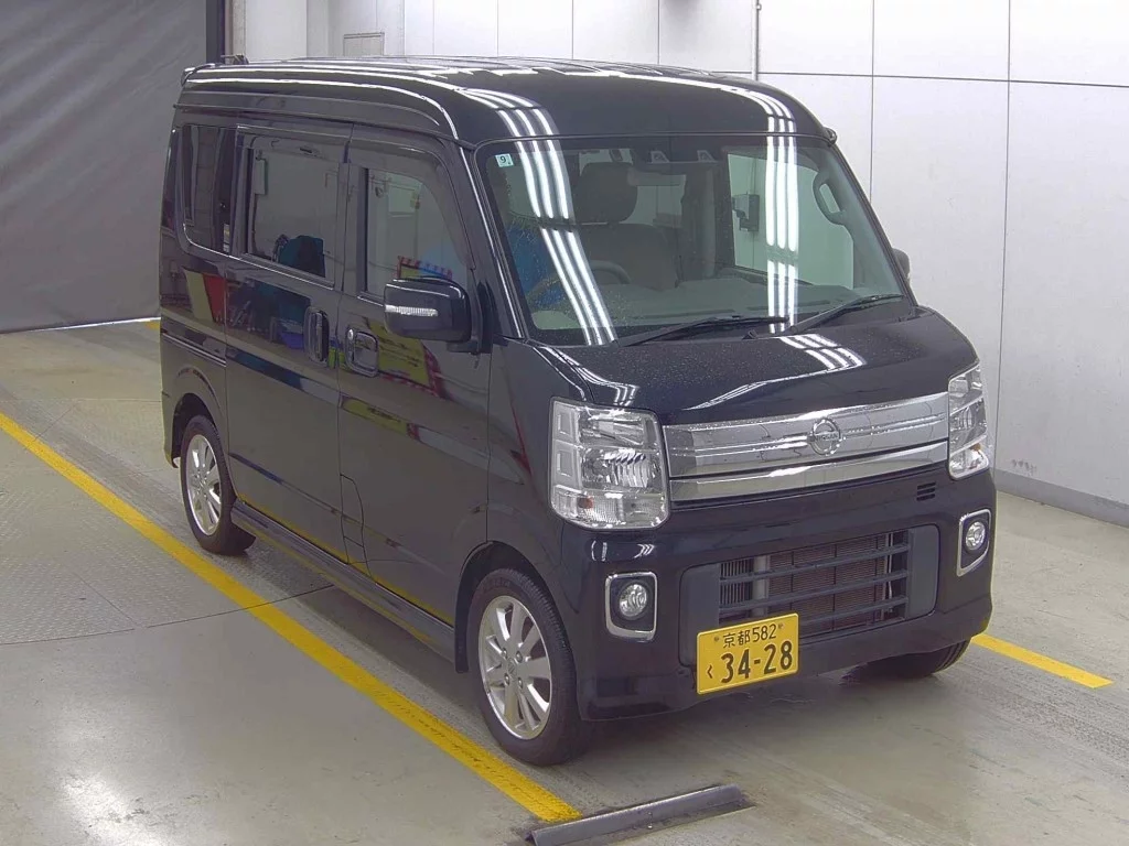 Nissan NV100 Clipper Rio DR17W 2022